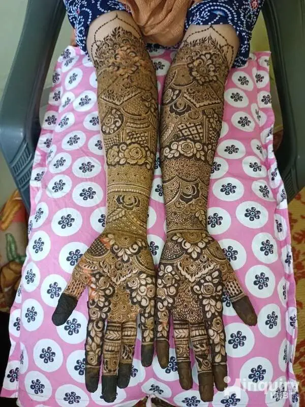 Iram Mehendi Artist