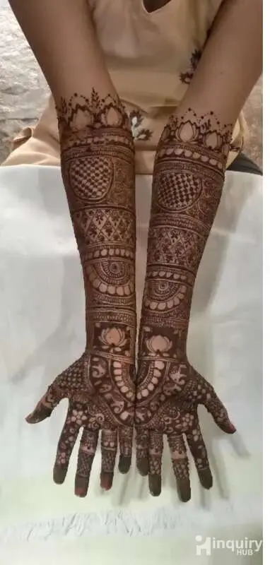 Nisha  Mehendi Artist