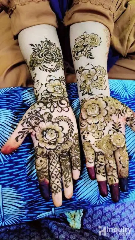 Shama Mehandi Artist
