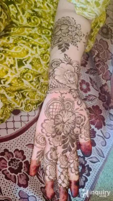 Shama Mehandi Artist