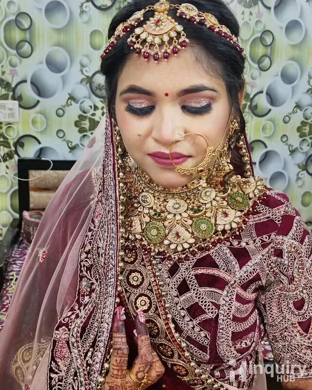 Manashvi Makeovers