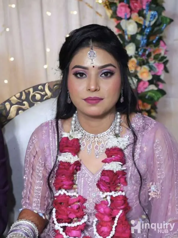Anshika Makeoveo