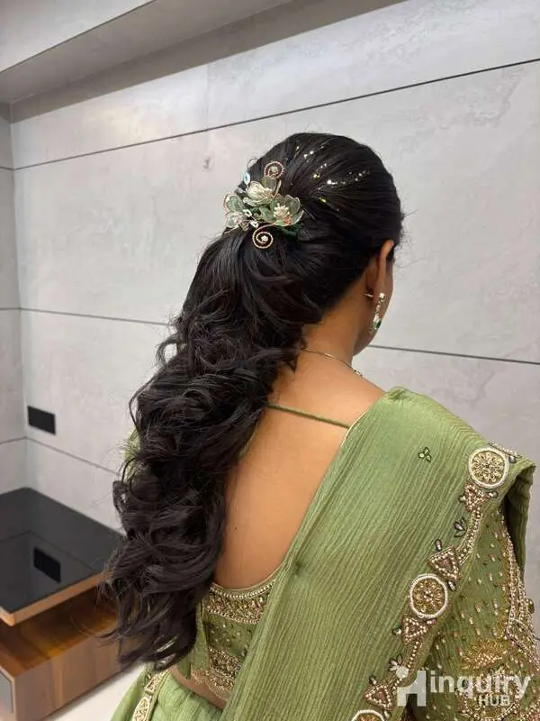 Shruu Hair And Makeover