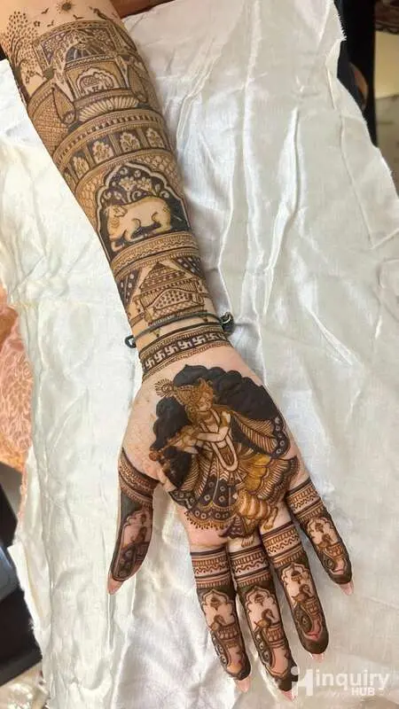 Urvisha Mehndi