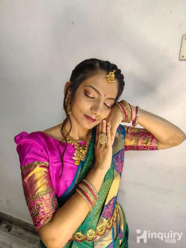Moon Glow Studio Makeup Artist