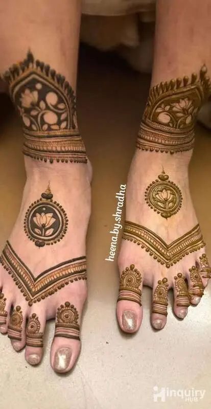 Heena By Shradha