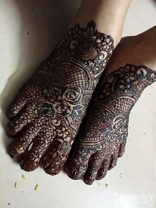 Tasleema Mehendi Artist