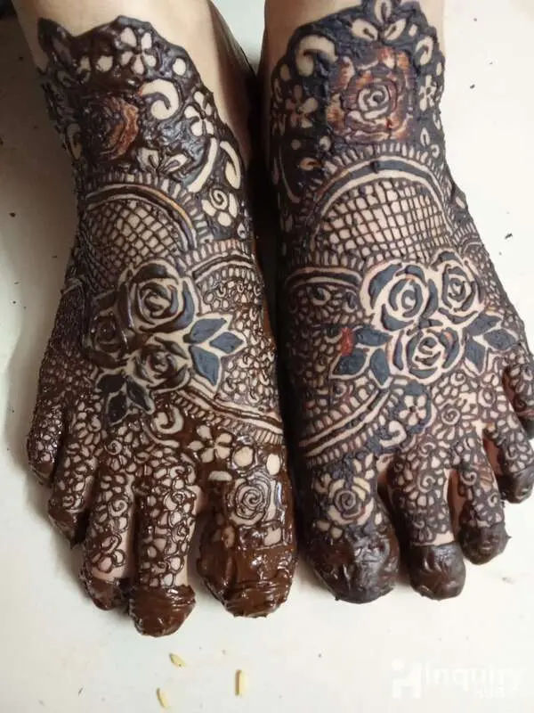 Tasleema Mehendi Artist