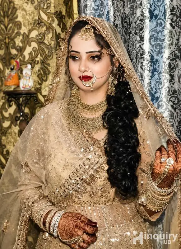 Make Up Artist Swati Awasthii