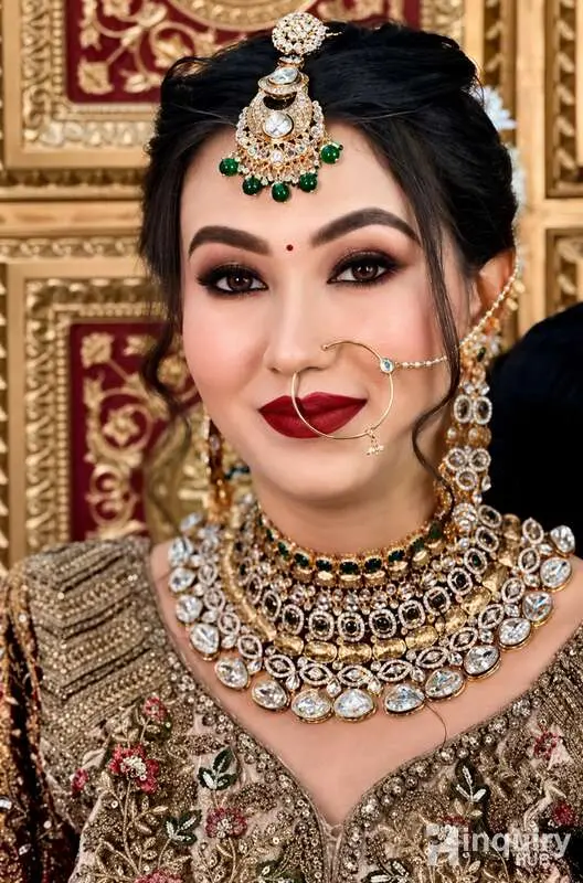 Make Up Artist Swati Awasthii
