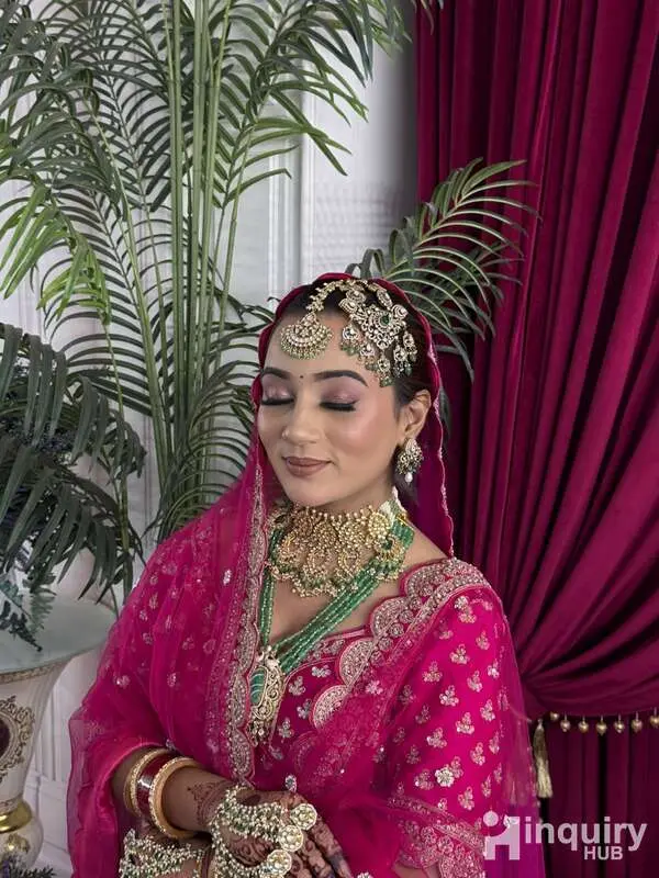 Dhawan Makeup Artist