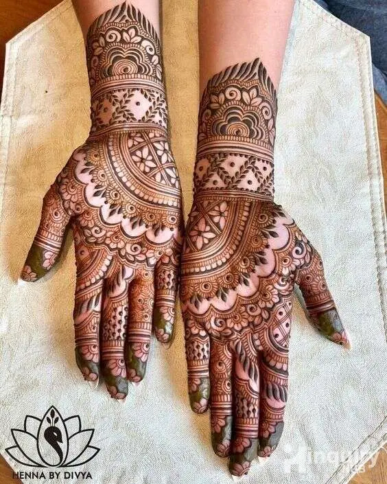 Heena By Nithya Kamatchi