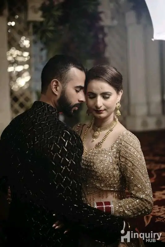 Karan Story Frame