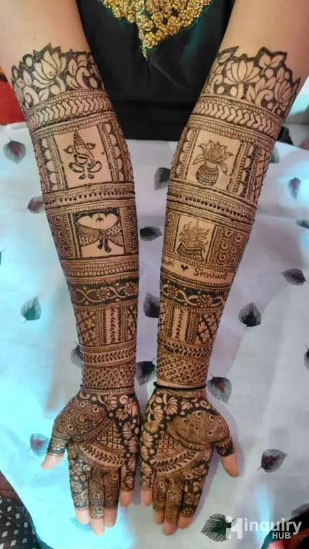 Ami Mehandi Artist