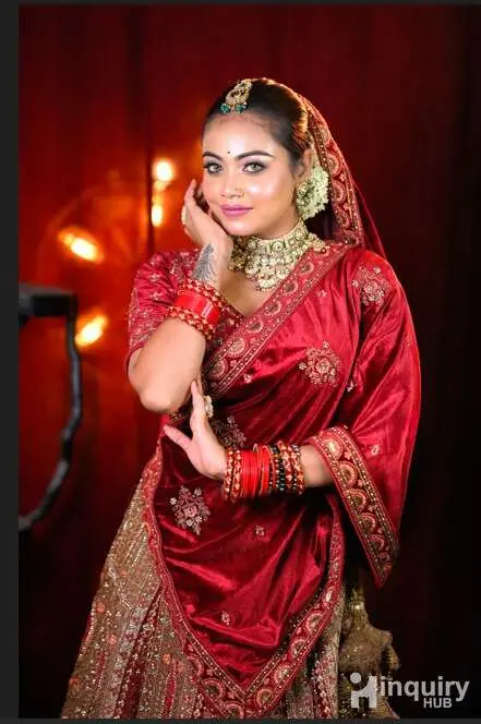 Official Natasha Khan