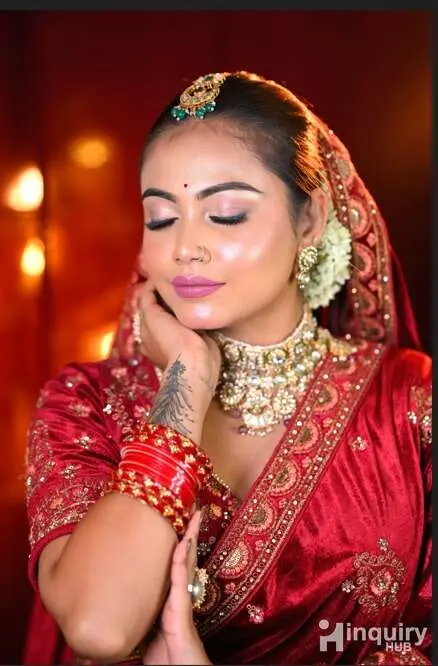 Official Natasha Khan