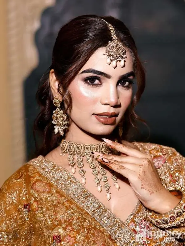 Tannu  Artist