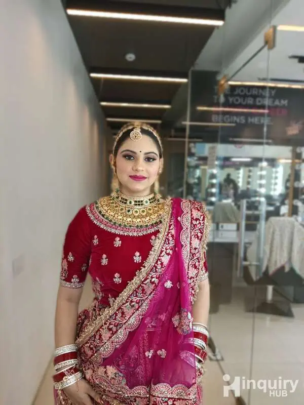 Tannu  Artist