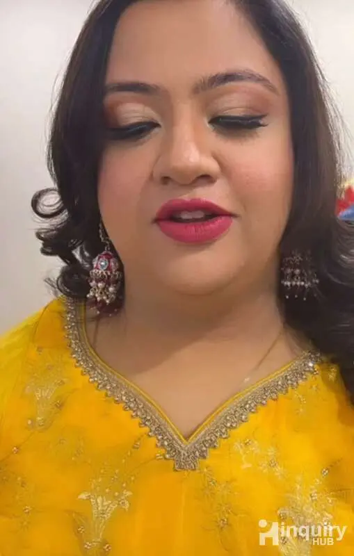 Poonam Malekk Makeup Artist