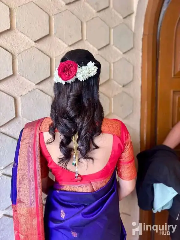 Yashwi Professional Makeover And Beutiartis