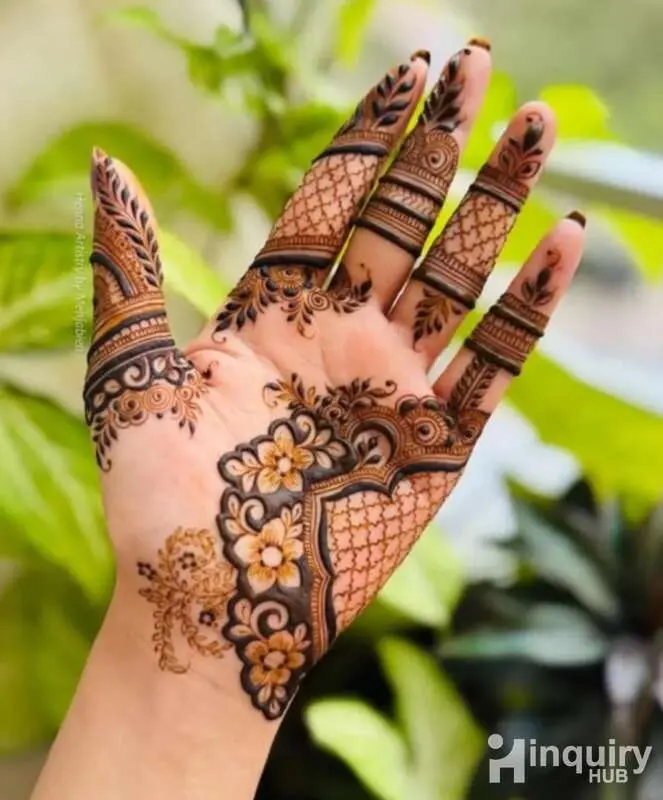 Rashi Mehandi Artist