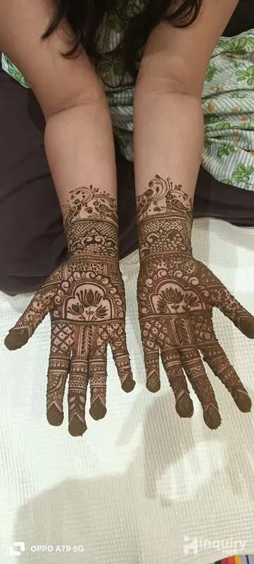 Zainab Henna Artist