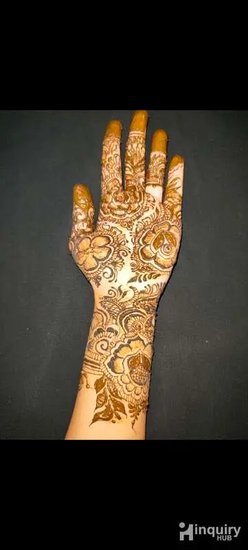Henna By Nasrin Mehndi Artist