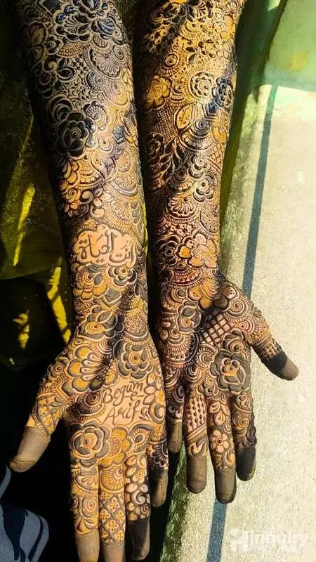 Falak Mehandi Artist  Solapur