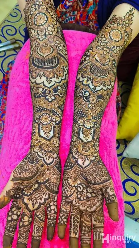 Falak Mehandi Artist  Solapur