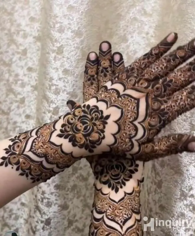 Zoya Mehendi Artist