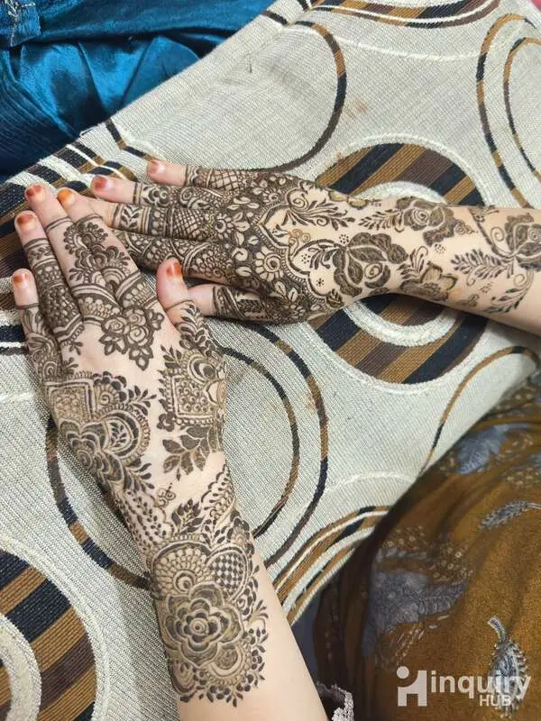 Kismatun Mehandi Artist