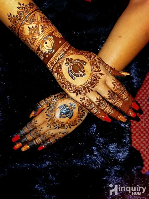 Kismatun Mehandi Artist