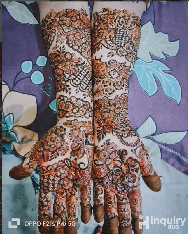 Kismatun Mehandi Artist
