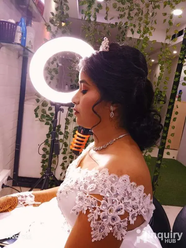 Nuluk Beauty And Makeup Studio