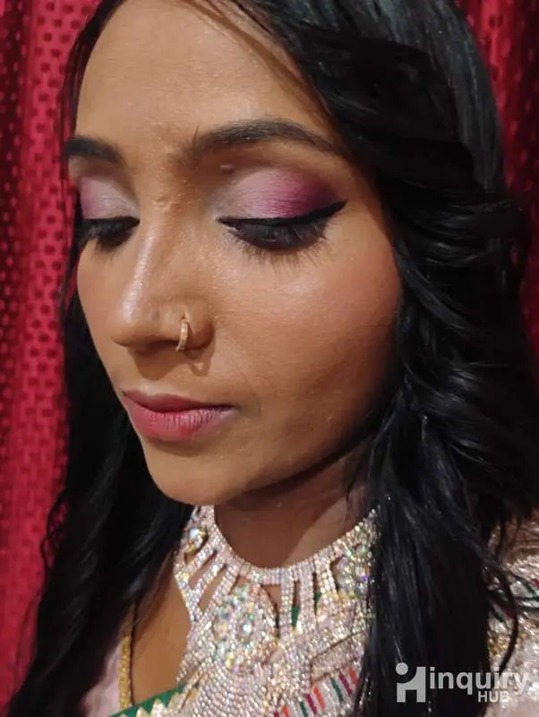 Saachi Makeovers And Nailart