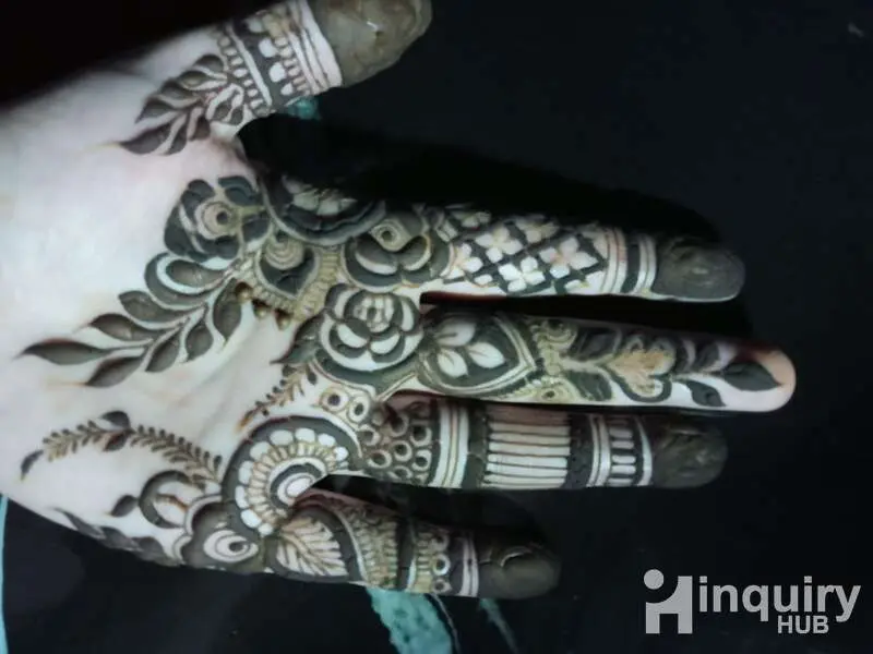 Beigh Mehandi Artist
