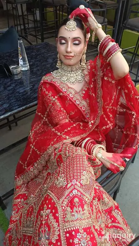 Pallavi Kashyap Makeup Artist