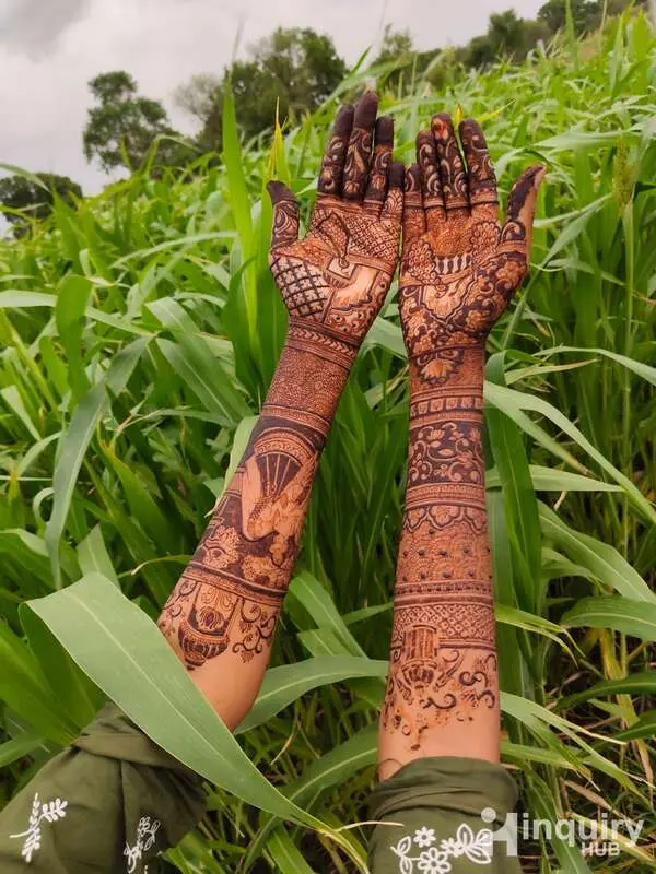 Mehendi Art By Aarti