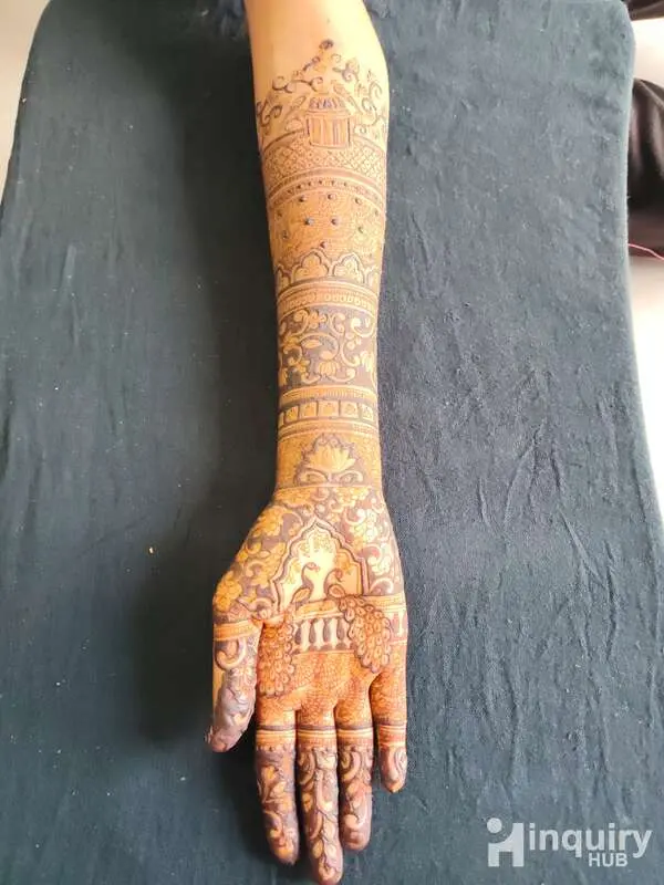 Mehendi Art By Aarti