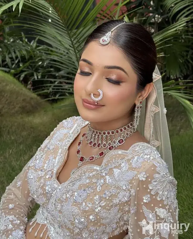 Glowbyvanshi