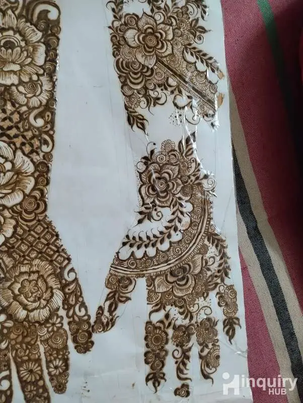 Bhoomi Mehndi Artist