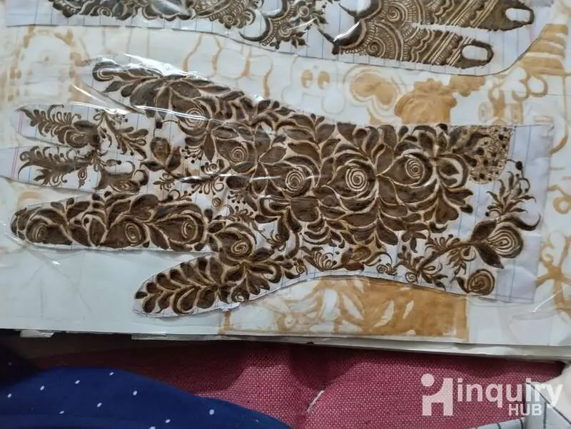 Bhoomi Mehndi Artist