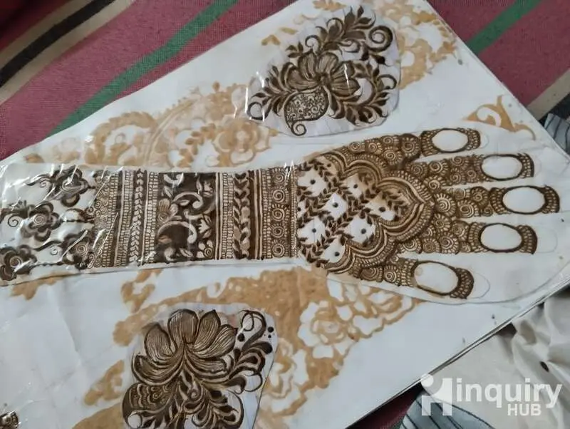 Bhoomi Mehndi Artist