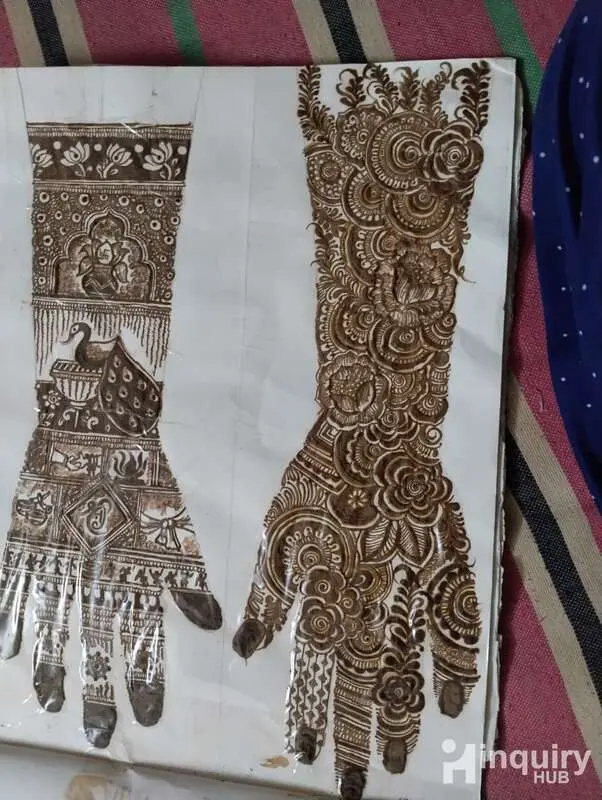Bhoomi Mehndi Artist