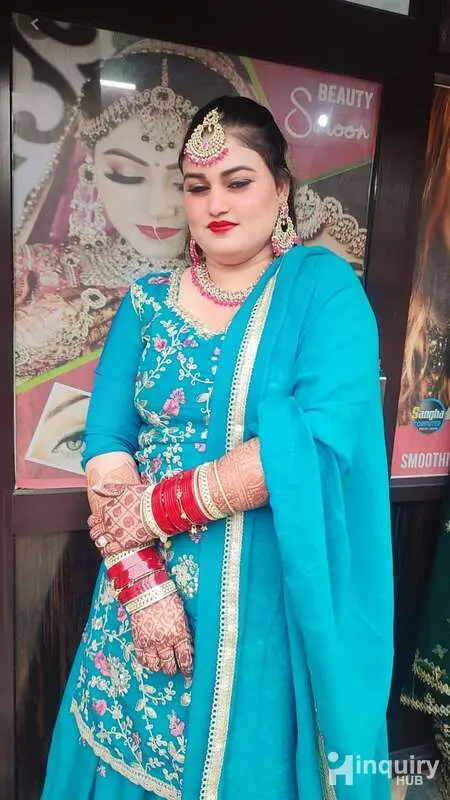 Ss  Royal Beauty Salon