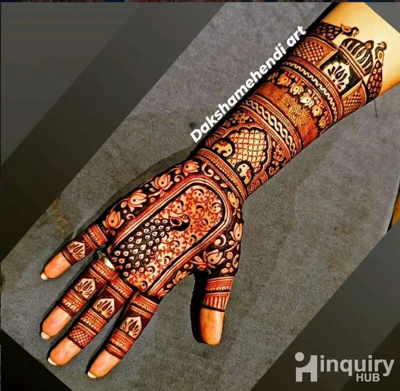 Daksha Mehendi Art