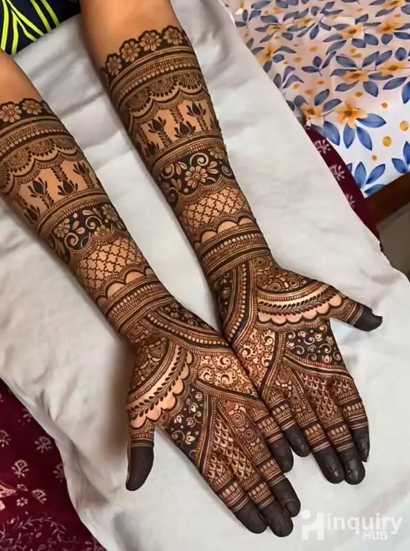 Minu Mehandi Artist
