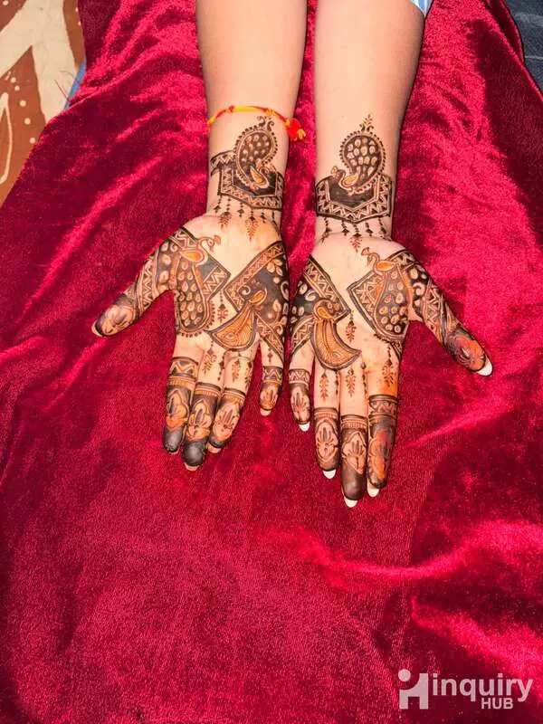 Ujjain Bhavi Mehndi Creation