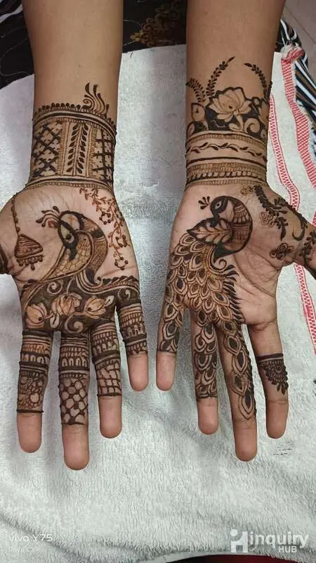 Priya Mehandi Artist