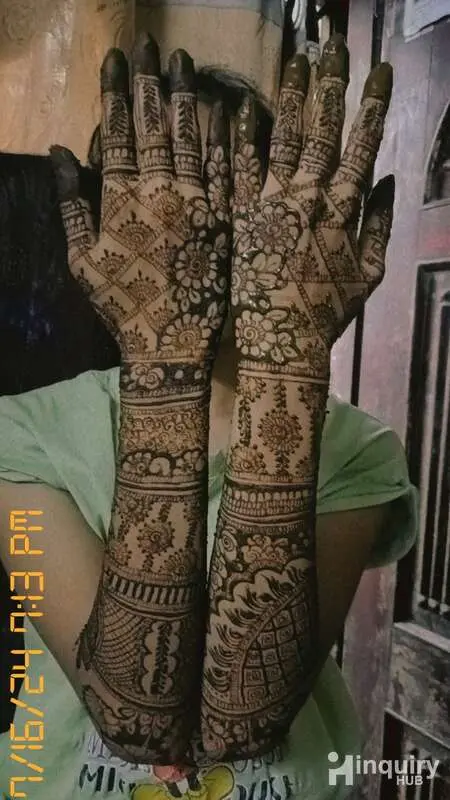 Priya Mehandi Artist